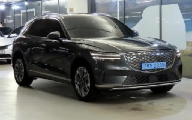 G90RS4 중고차 일렉트리파이드 GV70 e-AWD 매물 사진 8 - 2022/07 75,000km